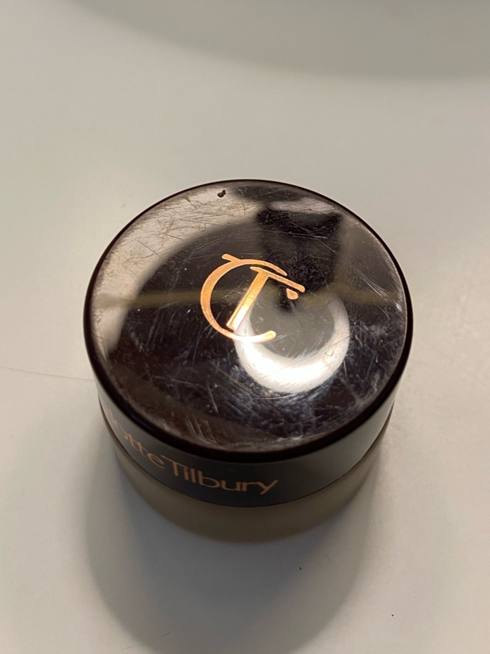 Charlotte Tilbury Eyes to Mesmerize- Oyster Pearl